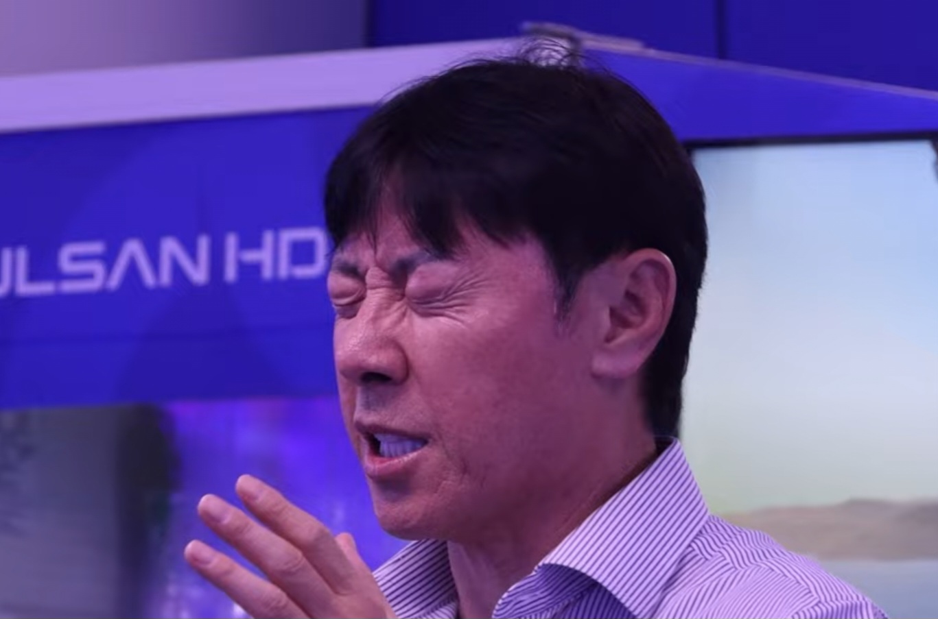 Screenshot_20250813_201022_YouTube.jpg