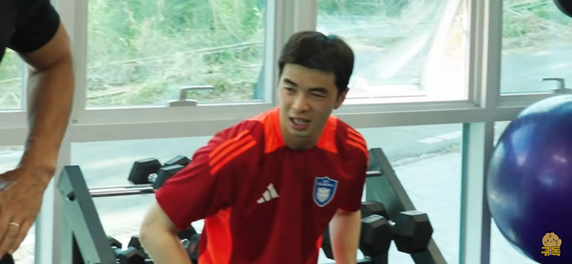 Screenshot_20260619_202537_YouTube.jpg.webp