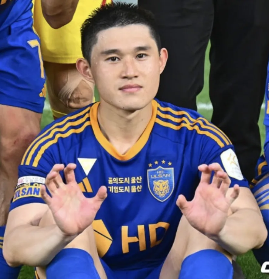 입대전체념한이동경.png.webp