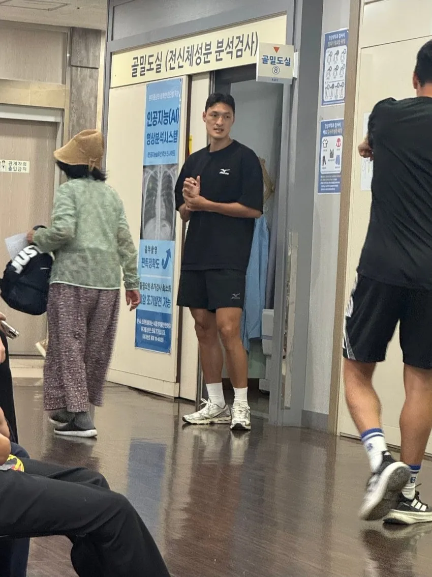 uhhorangi-20260818-151217-000.jpg.webp